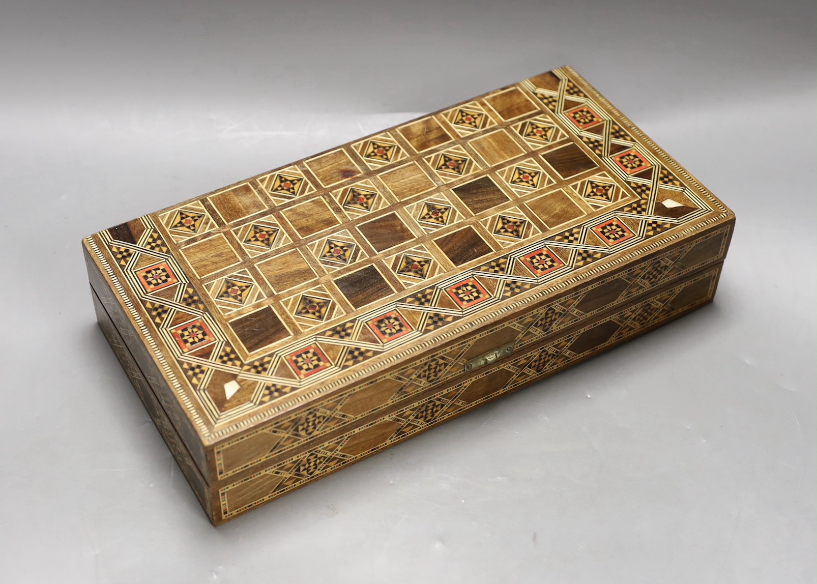 A Damascus ware games box